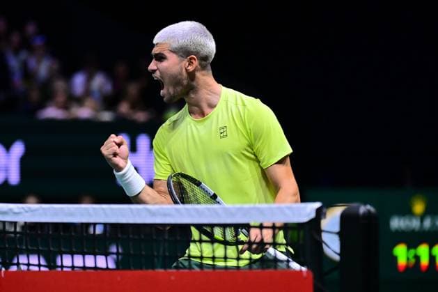 TENNIS : Rolex Paris Masters - Paris - 28 10 2025 Carlos Alcaraz ( Spain ) celebrates during the Rolex Paris Masters at Paris La Defense Arena on October 28, 2025 in Nanterre, France. (Photo by Federico Pestellini PSNewz ) ParisFrance  Copyright: xFedericoxPestellinix