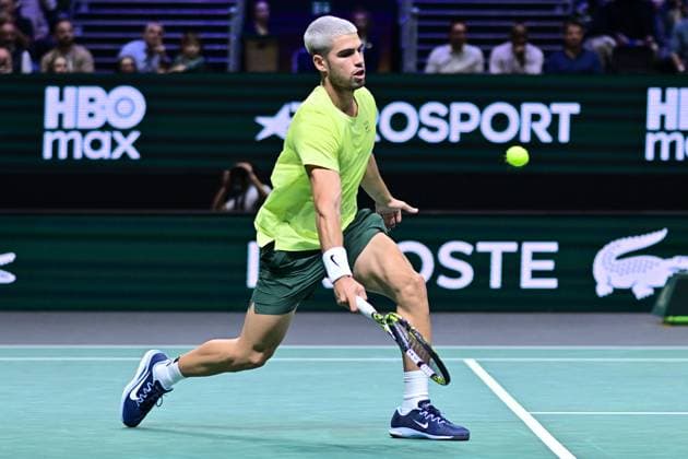 TENNIS : Rolex Paris Masters - Paris - 28 10 2025 Carlos Alcaraz ( Spain ) during the Rolex Paris Masters at Paris La Defense Arena on October 28, 2025 in Nanterre, France. (Photo by Federico Pestellini PSNewz ) ParisFrance  Copyright: xFedericoxPestellinix