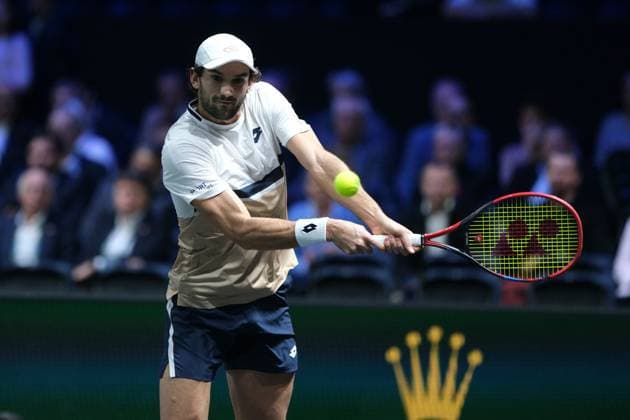 October 29, 2025, Nanterre, Hauts De Seine, France: ARTHUR RINDERKNECH (FRA) returns the ball to VALENTIN VACHEROT (MON) during the second round of Rolex Paris Masters 1000 tournament at La Defense Arena Stadium - Nanterre - France..Vacherot won 6:7 6:3 6:4 Nanterre France - ZUMAp119 20251029_zaf_p119_012 Copyright: xPierrexSteveninx
