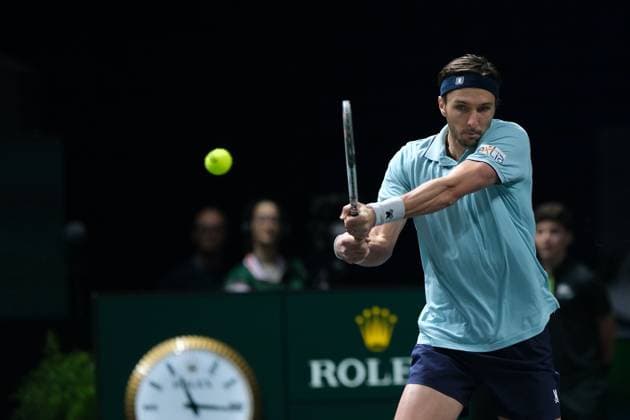 October 29, 2025, Nanterre, Hauts De Seine, France: VALENTIN VACHEROT (MON) returns the ball to ARTHUR RINDERKNECH (FRA) during the second round of Rolex Paris Masters 1000 tournament at La Defense Arena Stadium - Nanterre - France..Vacherot won 6:7 6:3 6:4 Nanterre France - ZUMAp119 20251029_zaf_p119_013 Copyright: xPierrexSteveninx