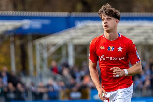 Pilka nozna STS Puchar Polski sezon 2025 2026 kolejka mecz: Hutnik Krakow - Wisla Krakow --- Football STS Polish Cup season 2025 2026 round match: Hutnik Krakow - Wisla Krakow nz. Szymon Kawala Fot. Igor Zadecki Arena Akcji NEWSPIX.PL --- newspix.pl POLAND OUT! 