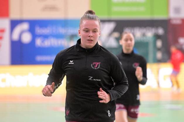 Ida Petzold (TusSies Metzingen, 08) ist zurueck im Kader der TusSies Metzingen TusSies Metzingen vs. HSG Bensheim Auerbach, Handball, Alsco HBF, 5.Ligaspieltag, Saison 2025 2026, 29.10.2025 TusSies Metzingen vs. HSG Bensheim Auerbach, Handball, Alsco HBF, 5.Ligaspieltag, Saison 2025 2026, 29.10.2025 Tuebingen Copyright: xEibner-Pressefoto TobiasxBaurx EP_TBR
