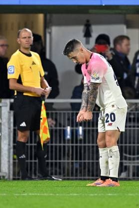 Paderborn, Home Deluxe Arena, 29.10.25, GER, Herren, DFB-Pokal, 2.Runde, Saison 2025-2026, SC Paderborn 07 - Bayer 04 Leverkusen Bild: Alejandro GRIMALDO (Leverkusen) jubelt nach seinem Tor zum 0:1 DFB regulations prohibit any use of photographs as image sequences and or quasi-video. Nordrhein-Westfalen Deutschland