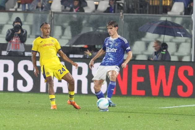 ComoÕs ComoÕs Nico Paz during the Serie A soccer match between Como and Verona at the Giuseppe Sinigaglia stadium in Como, north Italy - October 29, 2025 - Soccer.  Copyright: xAntonioxSaiai LaPressex