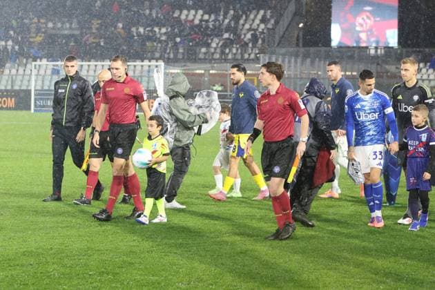 ComoÕs the start during the Serie A soccer match between Como and Verona at the Giuseppe Sinigaglia stadium in Como, north Italy - October 29, 2025 - Soccer.  Copyright: xAntonioxSaiai LaPressex