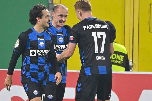 Paderborn, Home Deluxe Arena, 29.10.25, GER, Herren, DFB-Pokal, 2.Runde, Saison 2025-2026, SC Paderborn 07 - Bayer 04 Leverkusen Bild: Sven MICHEL (Paderborn) jubelt nach seinem Tor zum 2:1 DFB regulations prohibit any use of photographs as image sequences and or quasi-video. Nordrhein-Westfalen Deutschland