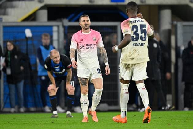 Paderborn, Home Deluxe Arena, 29.10.25, GER, Herren, DFB-Pokal, 2.Runde, Saison 2025-2026, SC Paderborn 07 - Bayer 04 Leverkusen Bild: ALEIX GARCIA (Leverkusen) jubelt nach seinem Tor zum 2:4 DFB regulations prohibit any use of photographs as image sequences and or quasi-video. Nordrhein-Westfalen Deutschland