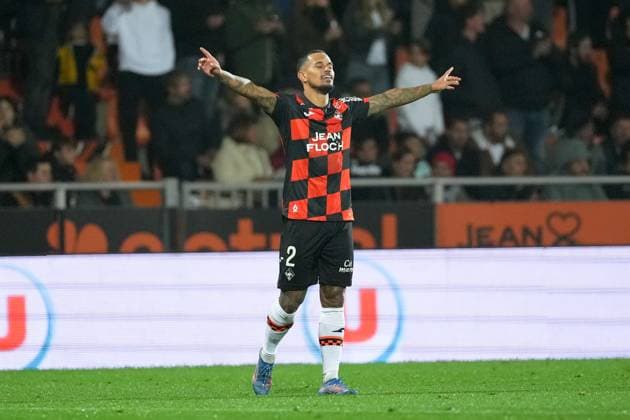 FC Lorient v Paris Saint-Germain - Ligue 1 McDonald s 2025 2026 02 Igor SILVA DE ALMEIDA (fcl) during the Ligue 1 McDonald s match between Lorient and Paris at Stade du Moustoir on October 29, 2025 in Lorient, France. ( Lorient France  Copyright: xFEPx 776348176