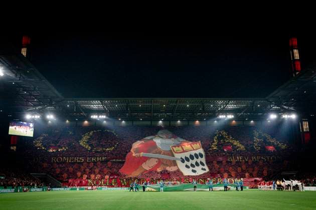 Choreografie Choreo Fans Koeln1.FC Koeln vs. FC Bayern Muenchen, DFB-Pokal, 2. Runde, 29.10.2025 DFB regulations prohibit any use of photographs as image sequences and or quasi-video Koeln Nordrhein-Westfalen Deutschland