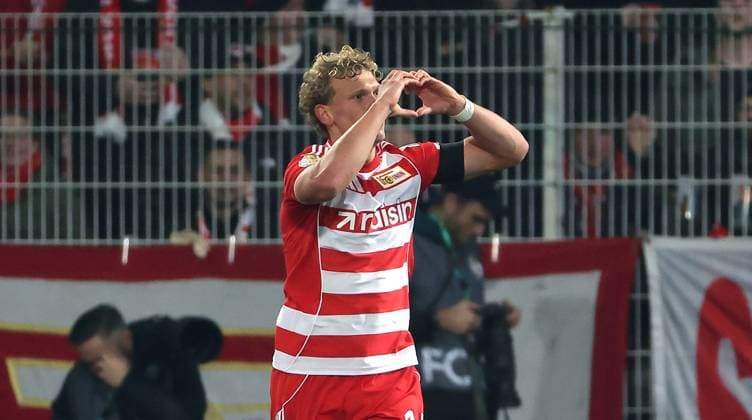 Leopold Querfeld jubelt nach 1:0 Freude Emotion Jubel Fußball Fussball DFB Pokal 2.Runde Herren Saison 2025 2026 29.10.2025 1.FC Union Berlin FCU vs. DSC Arminia Bielefeld DFL regulations prohibit any use of photographs as image sequences and or quasi-video.