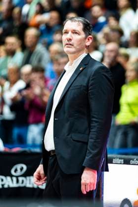 29.10.2025, xomx, Basketball BKT EuroCup 2025 2026, NINERS Chemnitz - ratiopharm ulm v.l. Ty Harrelson (Ratiopharm Ulm Trainer). Portrait, Portraet, Chemnitz