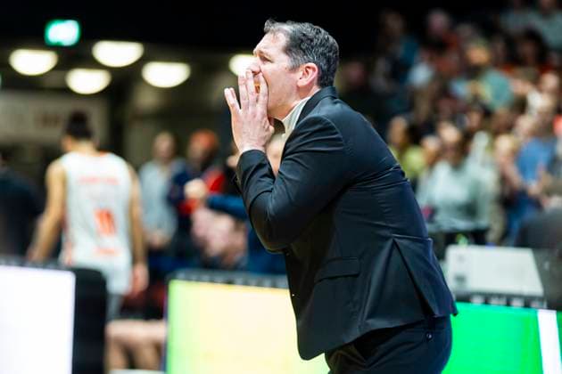 29.10.2025, xomx, Basketball BKT EuroCup 2025 2026, NINERS Chemnitz - ratiopharm ulm v.l. Ty Harrelson (Ratiopharm Ulm Trainer). Portrait, Portraet, Chemnitz