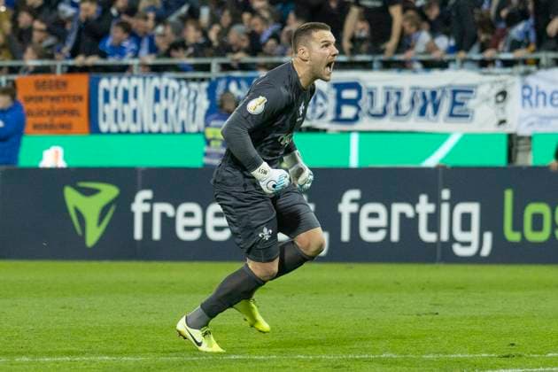 DFB-Pokal: SV Darmstadt 98 - FC Schalke 04, 29.10.2025 Marcel Schuhen (SV Darmstadt 98 1) bejubelt das Tor den Treffer zum 1:0 zur 1:0 Führung, SV Darmstadt 98 - FC Schalke 04, Darmstadt, Merck-Stadion am Böllenfalltor, 29.10.2025 Copyright: xBEAUTIFULxSPORTS Gawlikx