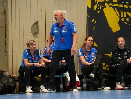 Herbert Mueller (Thueringer HC, Trainer) unzufrieden mit der Leistung Borussia Dortmund vs. Thueringer HC, Handball, 1. Bundesliga Frauen, 7. Spieltag, Saison 2025 2026, 29.10.2025 Borussia Dortmund vs. Thueringer HC, Handball, 1. Bundesliga Frauen, 7. Spieltag, Saison 2025 2026, 29.10.2025 Dortmund Copyright: xEibner-Pressefoto DamianxKruczynx EP_DKI