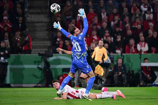 Tor zum 1:2 durch Harry Kane 9 (FC Bayern Muenchen), 1.FC Koeln vs. FC Bayern Muenchen, DFB-Pokal, 2. Runde, 29.10.2025 DFB regulations prohibit any use of photographs as image sequences and or quasi-video Koeln Nordrhein-Westfalen Deutschland