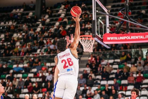 Jaime Echenique (Unahotels Reggio Emilia) during UNA Hotels Reggio Emilia vs KK Cibona, Basketball FIBA Europe Cup match in Reggio Emilia, Italy, October 29 2025  Copyright: xAlessandroxCatellani IPAxSportx xipa-agency.netx xx IPA_67245909 IPA_Agency_IPA67245909