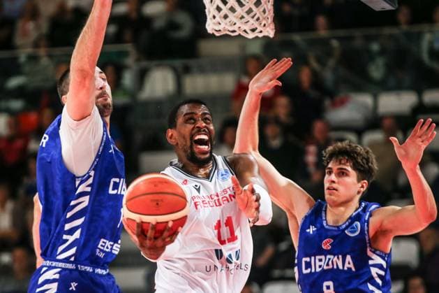 Bryson Williams (Unahotels Reggio Emilia) during UNA Hotels Reggio Emilia vs KK Cibona, Basketball FIBA Europe Cup match in Reggio Emilia, Italy, October 29 2025  Copyright: xAlessandroxCatellani IPAxSportx xipa-agency.netx xx IPA_67247634 IPA_Agency_IPA67247634