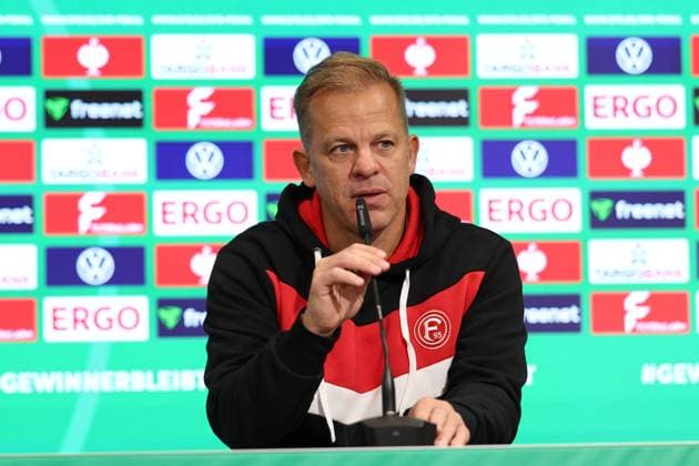 29.10.2025, xrekx, Fussball DFB Pokal 2.Runde, Fortuna Duesseldorf - SC Freiburg v.l. Pressekonferenz Markus Anfang Trainer (Fortuna Duesseldorf) (DFL DFB REGULATIONS PROHIBIT ANY USE OF PHOTOGRAPHS as IMAGE SEQUENCES and or QUASI-VIDEO) Duesseldorf