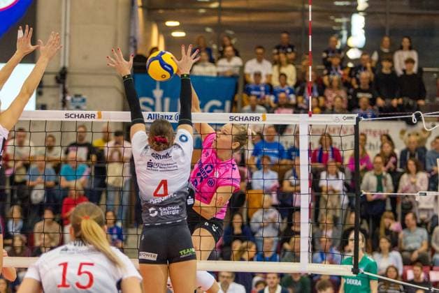 29.10.25 Allianz MTV Stuttgart - Dresdner SC Deutschland, Stuttgart, 29.10.2025, Volleyball, Frauen, Bundesliga, Saison 2025 2026, Allianz MTV Stuttgart - Dresdner SC (3:0): Antonia Stautz (Allianz MTV Stuttgart).