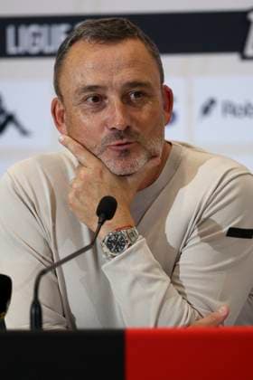 OGC Nice v Lille OSC - Ligue 1 McDonald s 2025 2026 Franck Haise Haed Coach of OGC Nice portrait in the press conference, PK, Pressekonferenz after the Ligue 1 McDonald s match between Nice and Lille at Allianz Riviera on October 29, 2025 in Nice, France. Nice Allianz Riviera South-Eastern France France Copyright: xNealxSimpson Sportsphoto APLx 14140004