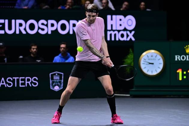 TENNIS : Rolex Paris Masters - Paris - 29 10 2025 Alexander Bublik ( Kazakhstan ) during the Rolex Paris Masters at Paris La Defense Arena on October 29, 2025 in Nanterre, France. (Photo by Federico Pestellini PSNewz ) ParisFrance  Copyright: xFedericoxPestellinix