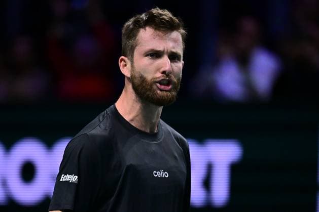 TENNIS : Rolex Paris Masters - Paris - 29 10 2025 Corentin MOUTET ( France ) celebrates during the Rolex Paris Masters at Paris La Defense Arena on October 29, 2025 in Nanterre, France. (Photo by Federico Pestellini PSNewz ) ParisFrance  Copyright: xFedericoxPestellinix