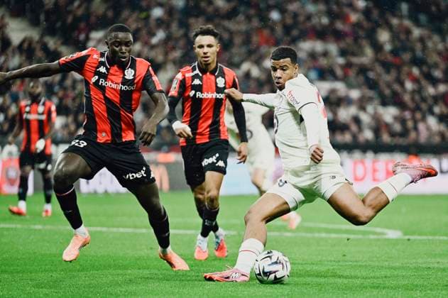FOOTBALL : OGC Nice vs LOSC Lille - ligue 1 - 29 10 25 Nice™s defender 33 Antoine Mendy and Nice™s forward 10 Sofiane Diop and Lille™s forward 29 Hamza Igamane during the French L1 2025-2026 season football match between OGC Nice and LOSC Lille at Louis II stadium of Monaco, south France, on October 29, 2025. NICEFrance  Copyright: xfredxDIDES psnewzx