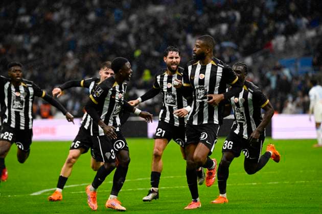 FOOTBALL : Olympique de Marseille VS Angers SCO - Ligue 1 McDonald s - 29 10 2025 Joy SCO Ousmane Camara (SCO) - Angers but Ligue 1 McDonald s match between Olympique de Marseille and Angers SCO on October 29, 2025 at the Orange Velodrome Stadium in Marseille. MarseilleFrance  Copyright: xWilliamxCannarellax