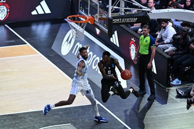 London Lions v Turk Telekom Ankara - EuroCup LONDON, UNITED KINGDOM - OCTOBER 29: Kyle Alexander (7) of Turk Telekom in action during the fifth week of the Basketball BKT EuroCup between Turk Telekom and London Lions at Copper Box Arena in London, UK on October 29, 2025. Rasid Necati Aslim Anadolu London United Kingdom. Editorial use only. Please get in touch for any other usage.  Copyright: x2025xAnadoluxRasidxNecatixAslimx