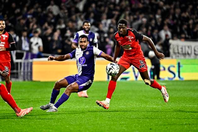 FOOTBALL : Toulouse vs Rennes - 10eme Journee de Ligue 1 McDonald S - Toulouse - 29 10 2025 Cristian Casseres (tfc) Toulouse  Copyright: xThierryxBretonx