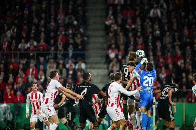 COLOGNE, GERMANY - 29 OCTOBER, 2025: - The football match of Germany Cup DFB Pokal 1.FC Koeln vs FC Bayern at Rhein Energie Stadion.  Copyright: xVitaliixKliuievx