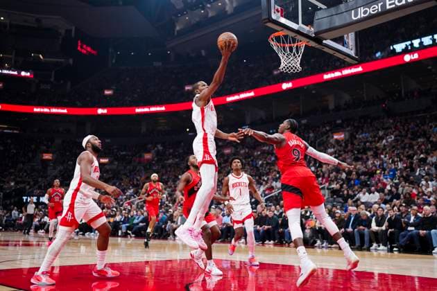 October 29, 2025, Toronto, On, Canada: Houston Rockets forward Kevin Durant (7) drives the net during the first half of preseason NBA, Basketball Herren, USA basketball action in Toronto, Wednesday, Oct. 29, 2025. Kevin Durant, RJ Barrett - ZUMAc35_ 20251029_zaf_c35_112 Copyright: xThomasxSkrljx