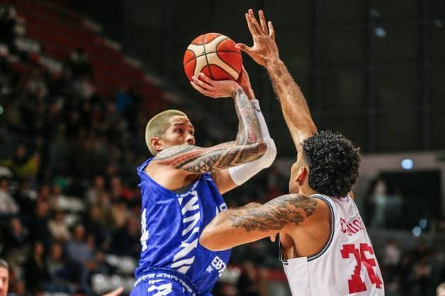 BASKET - Basket FIBA Europe Cup - UNA Hotels Reggio Emilia vs KK Cibona Kamaka Hepa (KK Cibona) during UNA Hotels Reggio Emilia vs KK Cibona, Basketball FIBA Europe Cup match in Reggio Emilia, Italy, October 29 2025 Reggio Emilia Italy  Copyright: xIPAxSport ABACAx