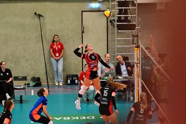 Volleyball I Frauen I Saison 2025-2026 I Bundesliga I 4. Spieltag I ETV Hamburger Volksbank Volleys - Ladies in Black Aachen I 29.10.2025 Schlag Svea Frobel (11, ETV Hamburger Volksbank Volleys) Hamburg ETV Sporthalle Hoheluft Hamburg Deutschland Copyright: xLobeca FelixxSchlikisx
