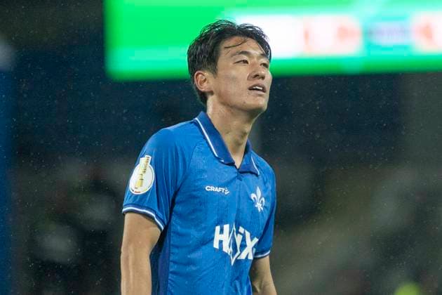 DFB-Pokal: SV Darmstadt 98 - FC Schalke 04, 29.10.2025 Hiroki Akiyama (SV Darmstadt 98 16), Freisteller, Portrait Porträt, SV Darmstadt 98 - FC Schalke 04, Darmstadt, Merck-Stadion am Böllenfalltor, 29.10.2025 Copyright: xBEAUTIFULxSPORTS Gawlikx