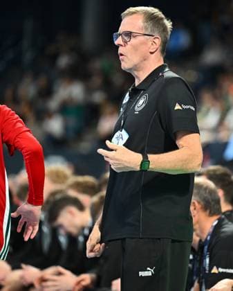 30.10.2025 - Handball - Länderspiel : U20 U21, U 21 Deutschland gg Ungarn - - xwoxzix - Martin Heuberger ( Trainer Deutschland )