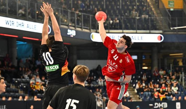 30.10.2025 - Handball - Länderspiel : U20 U21, U 21 Deutschland gg Ungarn - - xwoxzix - Rasmus Ankermann (10, Deutschland ) Peter Gazso (11, Ungarn )