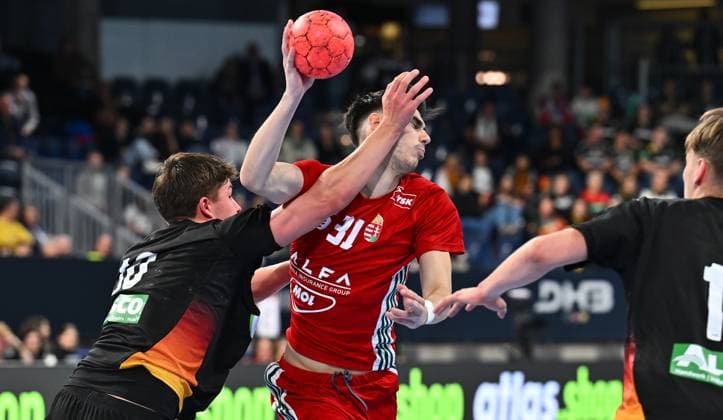 30.10.2025 - Handball - Länderspiel : U20 U21, U 21 Deutschland gg Ungarn - - xwoxzix - Rasmus Ankermann (10, Deutschland ) Mate Fazekas (31, Ungarn )