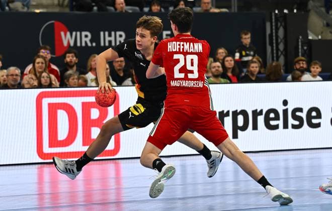 30.10.2025 - Handball - Länderspiel : U20 U21, U 21 Deutschland gg Ungarn - - xwoxzix - Michel Fuchs (2, Deutschland ) Balazs Hoffmann (29, Ungarn )