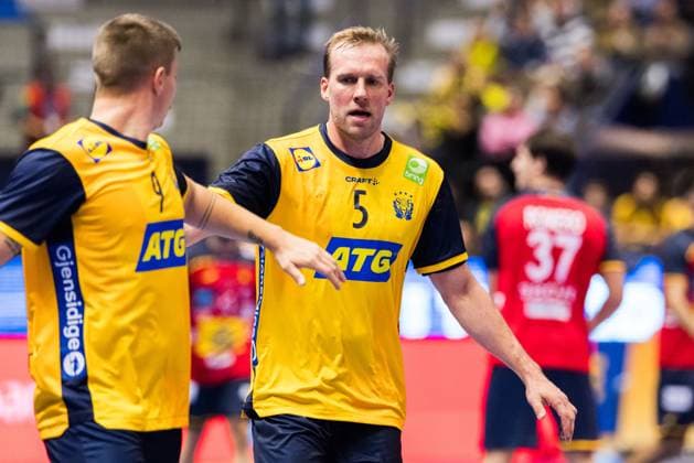 251030 Max Darj of Sweden celebrates during the International Friendly, Länderspiel, Nationalmannschaft handball match between Sweden and Spain on October 30, 2025 in Linköping. Photo: Magnus Andersson BILDBYRAN COP 308 MN0202 handball handboll handball international friendly sverige sweden spain bbeng bbauto jubel Copyright: MAGNUSxANDERSSON BB251030MN024