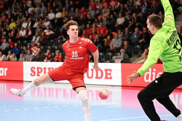 MURI BEI BERN, SWITZERLAND - OCTOBER 30: Leopold Noam of Switzerland in action during the Handball International Friendly, Länderspiel, Nationalmannschaft Switzerland - Croatia on October 30, 2025 in Muri bei Bern, Switzerland. Muri bei Bern Die Mobiliar Arena Bern Switzerland Copyright: xJustPictures.ch ManuelxWinterbergerx jp-en-EuSpIm-MWI_4675
