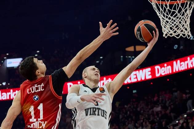 Turkish Airlines EuroLeague Basketball, FC Bayern Munich Basketball vs Virtus Bologna, München FC Bayern Basketball, Munich FC Bayern Basketball, Bologna Virtus, 2025-10-30 in München (SAP Garden) LUCIC Vladimir (FC Bayern Munich Basketball Forward (Nr11) BAY11 ), SMAILAGIC Alen (Virtus Bologna Forward (Nr.9) (VIR9)) sportworld München SAP Garden Bayern Deutschland