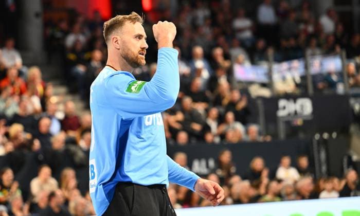 30.10.2025 - Handball - Länderspiel : Deutschland gg Island - - xwoxzix - Andreas Wolff (33, Deutschland ) ballt Faust Fäuste