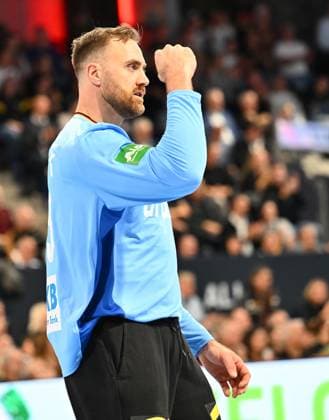 30.10.2025 - Handball - Länderspiel : Deutschland gg Island - - xwoxzix - Andreas Wolff (33, Deutschland ) ballt Faust Fäuste
