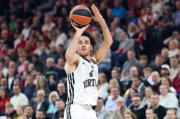 Alessandro Pajola (Virtus Bologna, 06), GER, FC Bayern Basketball vs. Virtus Bologna, Basketball, Euroleague, 8. Spieltag, Saison 2025 2026, 30.10.2025, GER, FC Bayern Basketball vs. Virtus Bologna, Basketball, Euroleague, 8. Spieltag, Saison 2025 2026, 30.10.2025 Muenchen Copyright: xEibner-Pressefoto JennixMaulx EP_JML
