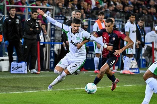 Cristian Colpato of US Sassuolo during Cagliari Calcio vs US Sassuolo, Italian soccer Serie A match in Cagliari, Italy, October 30 2025  Copyright: xLuigixCanu IPAxSportx xipa-agency.netx xx IPA_67285996 IPA_Agency_IPA67285996