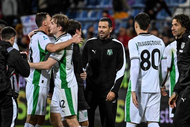 Fabio Grosso Head Coach of US Sassuolo during Cagliari Calcio vs US Sassuolo, Italian soccer Serie A match in Cagliari, Italy, October 30 2025  Copyright: xLuigixCanu IPAxSportx xipa-agency.netx xx IPA_67286404 IPA_Agency_IPA67286404