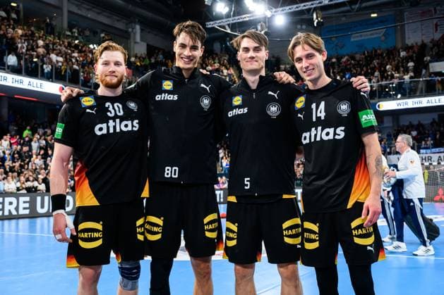 Nuernberg: Handball - Laenderspiel - Deutschland - Island Tom Kiesler (Deutschland), Julian Köster Koester (Deutschland), Miro Schluroff (Deutschland), Mathis Häseler Haeseler (Deutschland), Team Gummersbach Nuernberg PSD Bank Arena Bayern Deutschland