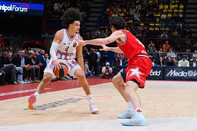 Nadir Hifi (Paris Basketball) during EA7 Emporio Armani Milano vs Paris Basketball, Basketball Euroleague match in Assago (MI), Italy, October 30 2025  Copyright: xSavinoxPaolella IPAxSportx xipa-agency.netx xx IPA_67286842 IPA_Agency_IPA67286842