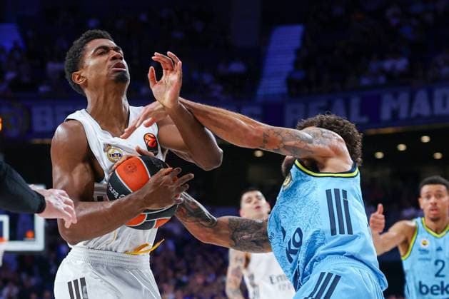 30th October 2025; Movistar Arena; Madrid, Spain; Turkish Airlines Euroleague Basketball; Spain, Real Madrid vs Fenerbahce Beko Istanbul; Theo Maledon (Real Madrid) Euroleague Basketball Real Madrid vs Fenerbahce 900 Cordon Press  900 CordonxPress LOF - Euroleague Basketball Real Madrid vs Fenerbahce